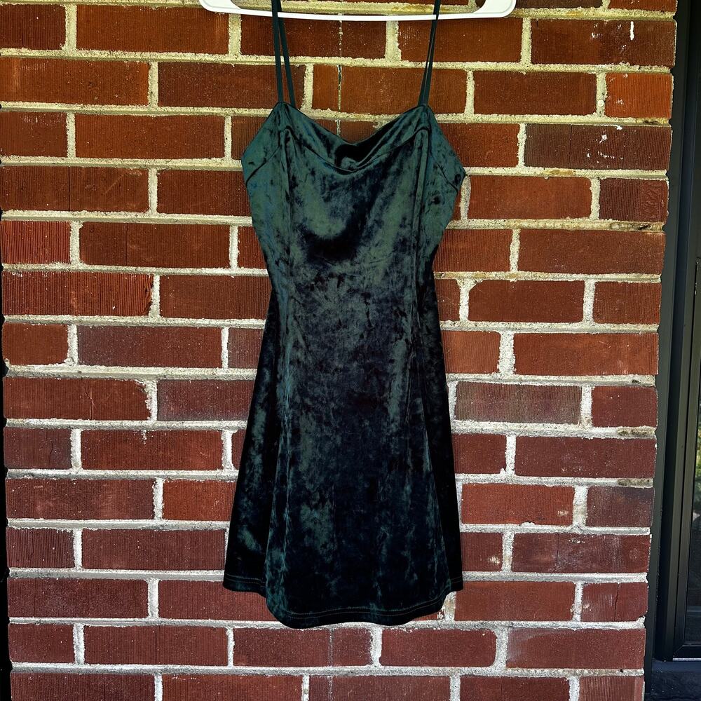 Forever 21 Dark Green Velvet Cowl Neck Mini Slip Dress Small